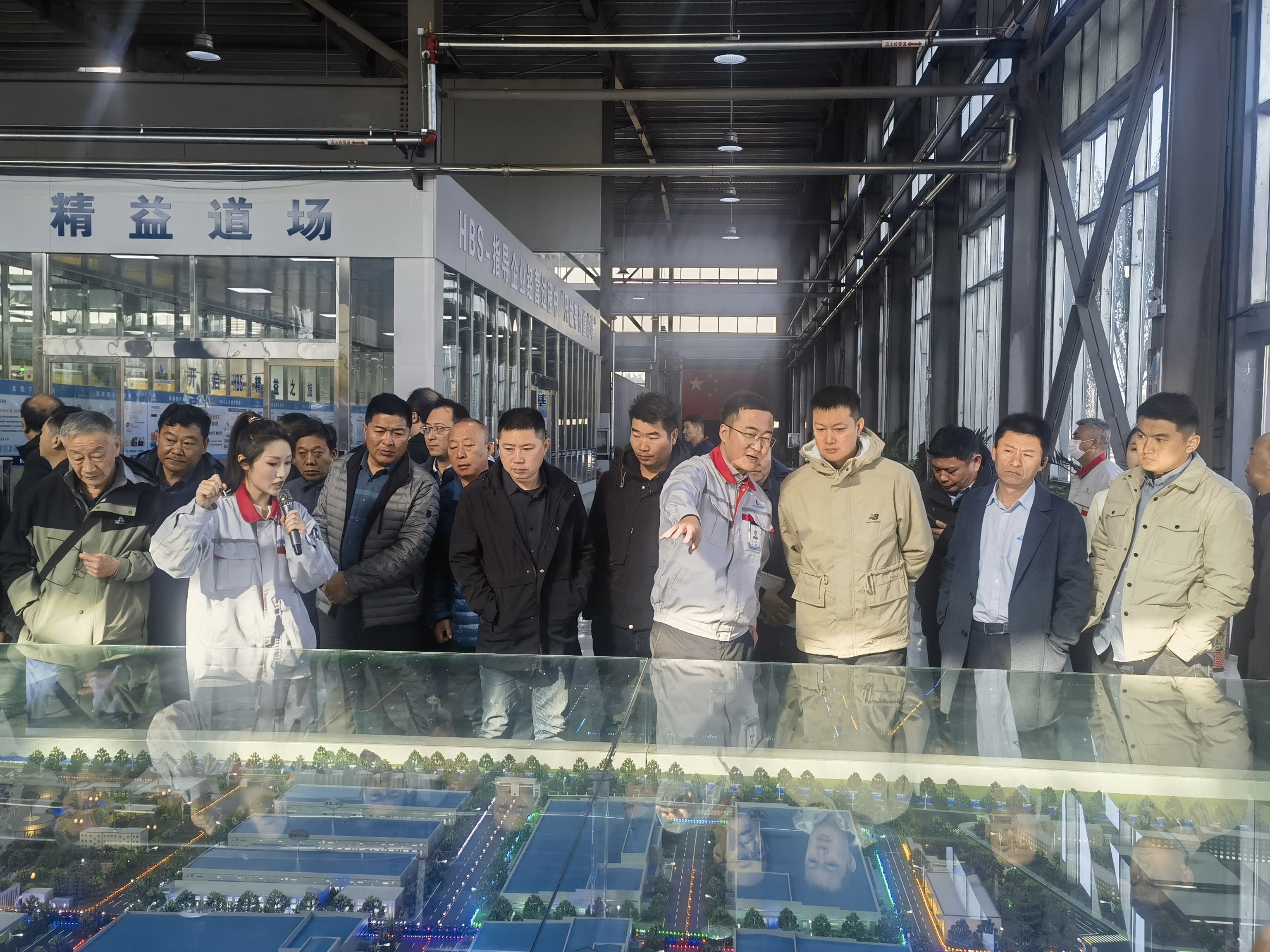 山東鑄造協(xié)會組織相關(guān)企業(yè)蒞臨我司參觀調(diào)研，共促行業(yè)繁榮發(fā)展